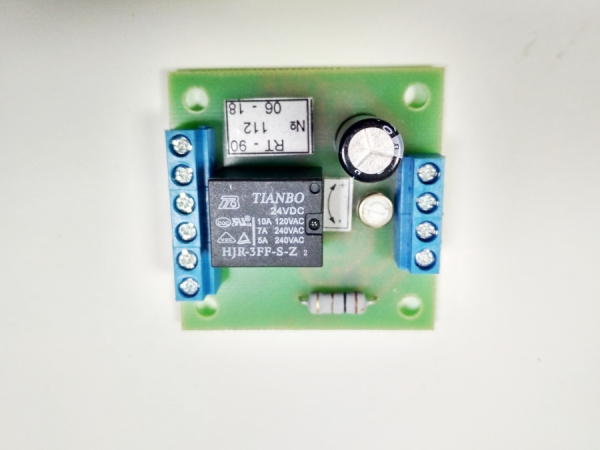 regulyator_temperatury_rt_90