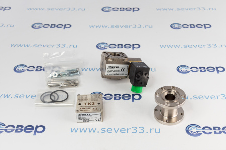 TK3-0300V Регулятор уровня масла, 46 bar - LEFT (переходник/фланец 3/4/6 отв., комплект кабелей 3 м) | Продажа, монтаж и обслуживание холодильного оборудования | Север33