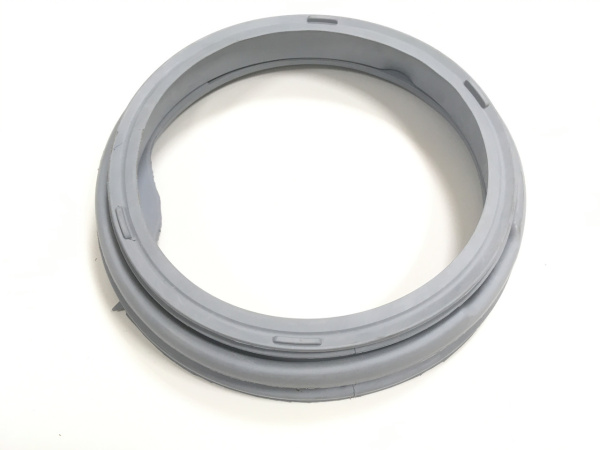 654892491_w640_h640_manzheta-lyuka-whirlpool