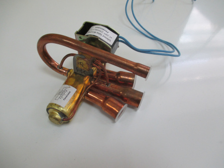 Вентиль 4х ходовой DSF-11 (1/2-5/8) | Продажа, монтаж и обслуживание холодильного оборудования | Север33