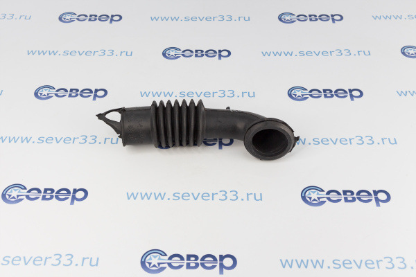 Патрубок бункер дозактора-бак, Indesit. оригинальный код 066183_1