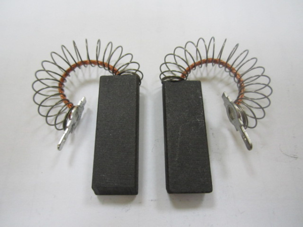 Щетки угольные для эл. двиг. (к-т) 12,5x6,3x36мм 11700106